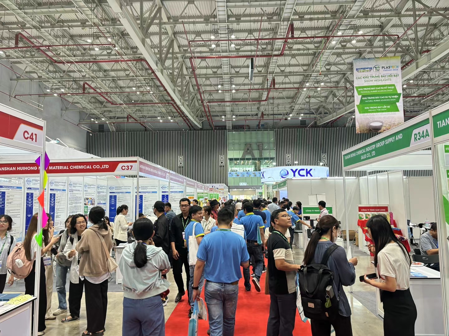 巧涂技术亮相2024越南国际涂料油墨展